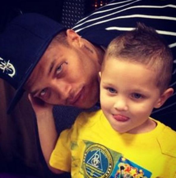 Yakışıklı mahkum Jeremy Meeks hapisten çıktı 