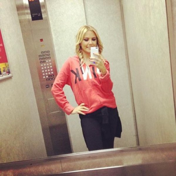 Ece Erken tesettüre girdi