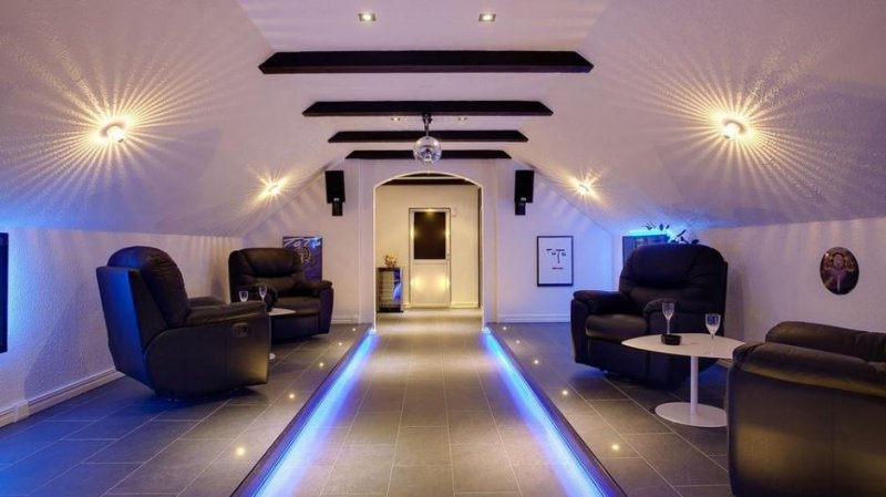 İsveç'in Kalmar şehrindeki satılık ev görenleri şaşırttı 