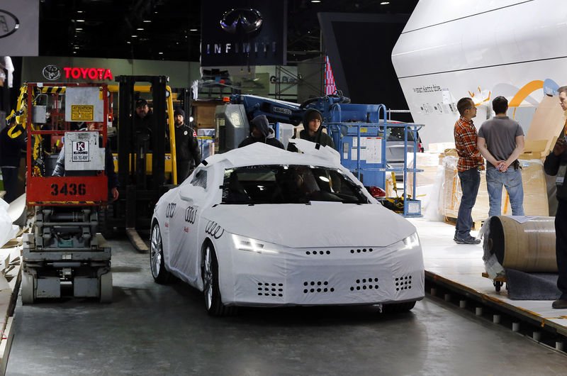 2015 Detroit Auto Show kapılarını açtı