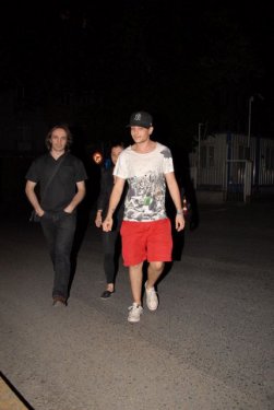 Ameliyatla erkek olan oyuncu Rüzgar Erkoçlar sessizliğini bozdu