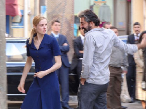 'Öyle Bir Geçer Zaman Ki'nin seti