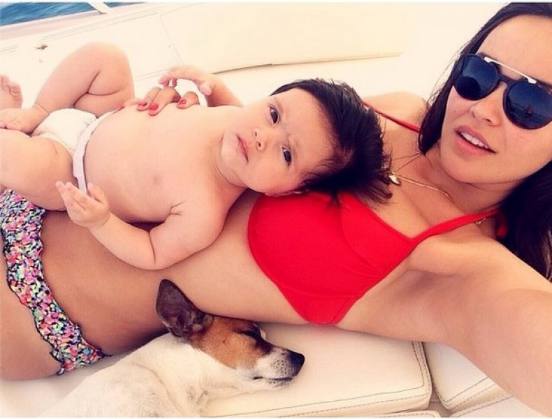 Volkan Demirel'in kızı Yade aynı babası