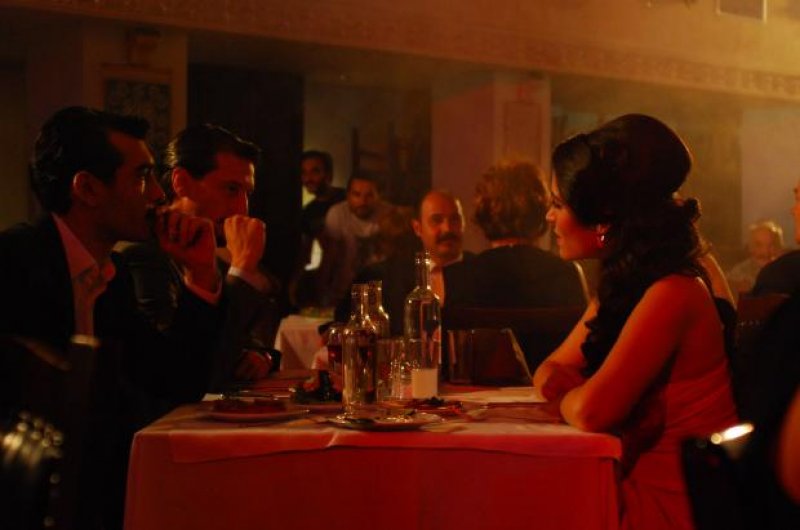 Belçim Bilgin'den cesur sahne