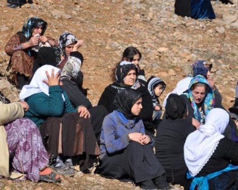 Uludere'de ölenler son yolculuğuna uğurlandı