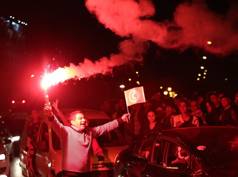 Tunus'ta laik aday Sibsi kazandı