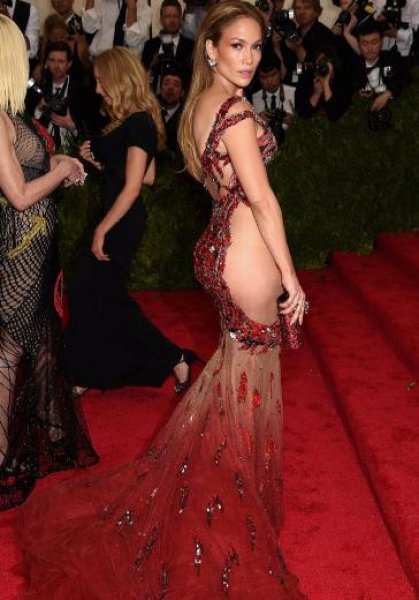 Met Gala'da şıklık yarışı