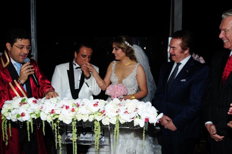 Yapımcı Erol Köse evlendi