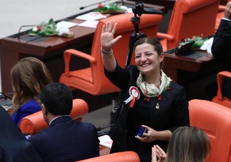 Meclis'te yemin töreni