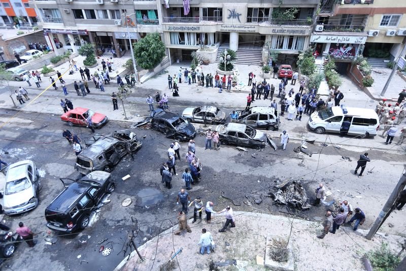 Mursi'ye idam isteyen başsavcı öldürüldü