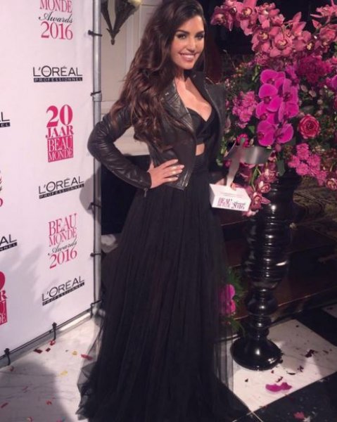 Yolanthe oğluyla bir örnek