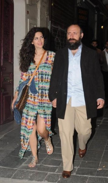 Halit Ergenç ve Bergüzar Korel çiftinin yeni yatırımı