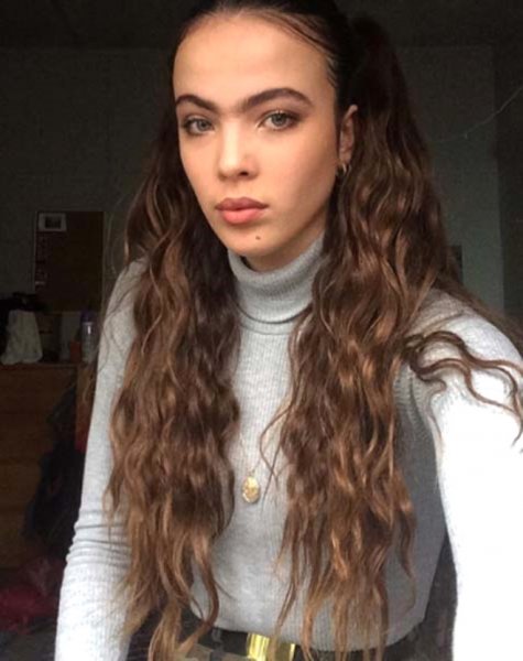 Sosyal medyanın tek kaşlı modeline teklif yağıyor 