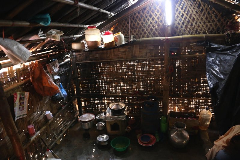 Arakanlı mülteci kamplarından hiç görmediğiniz fotoğraflar