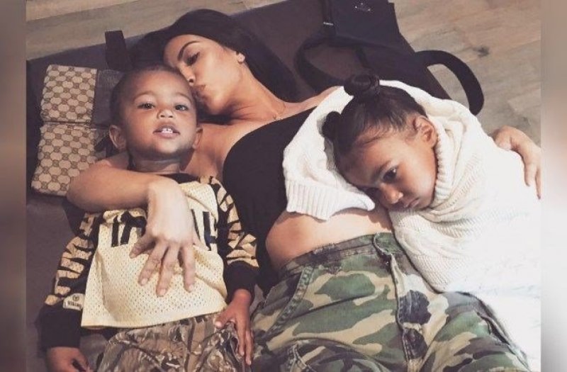 Kim Kardashian’ın kızı dergiye kapak oldu