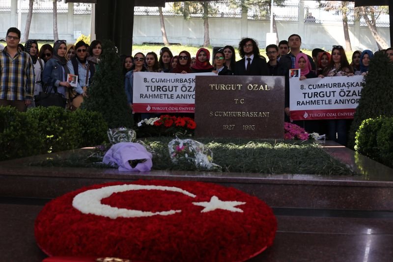 8.Cumhurbaşkanı Turgut Özal'ın 22'nci ölüm yıl dönümü