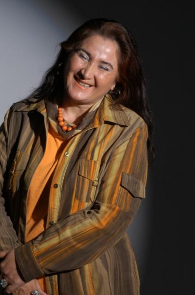 Ünlülerden Kayahan paylaşımları