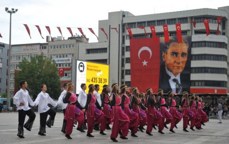 Yurt geneli'nden Zafer Bayramı kutlamaları