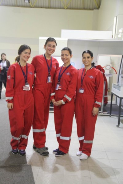 THY Hostes adaylarına zorlu eğitim