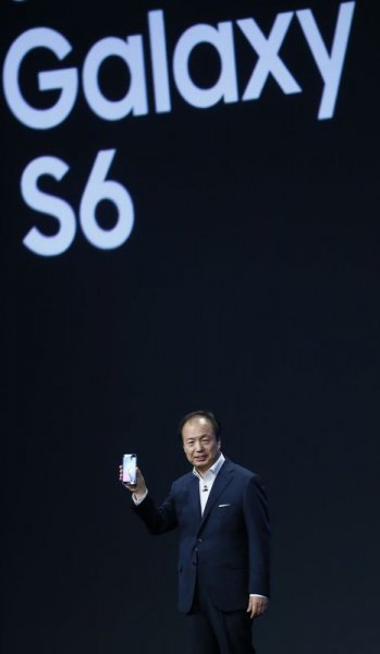 Samsung Galaxy S6 tanıtıldı