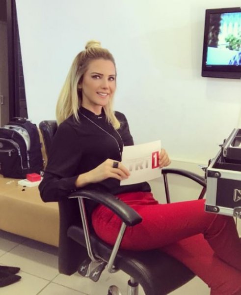 Ece Erken villasını satışa çıkardı