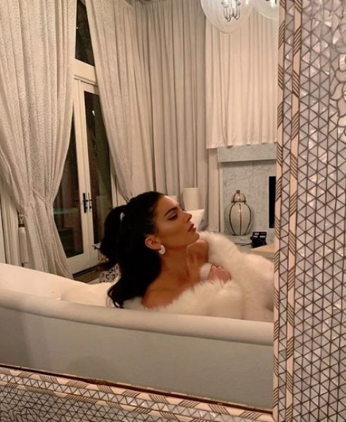 Kim Kardashian'ın ev partisi 