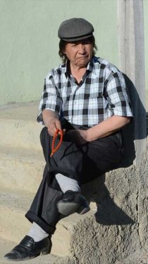 51 yıldır erkek gibi yaşayan kadın