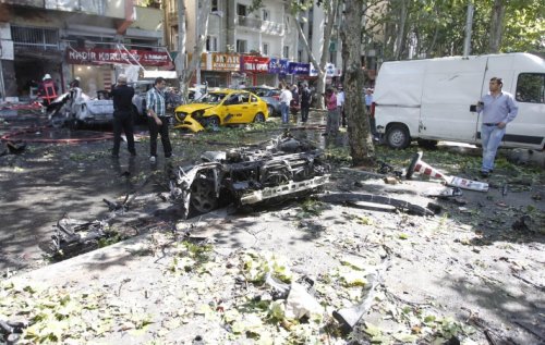 Ankara'daki patlamadan kareler 