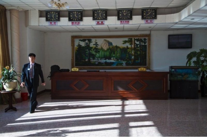 Kim Jong-Un'dan Associated Press muhabirine şartlı izin