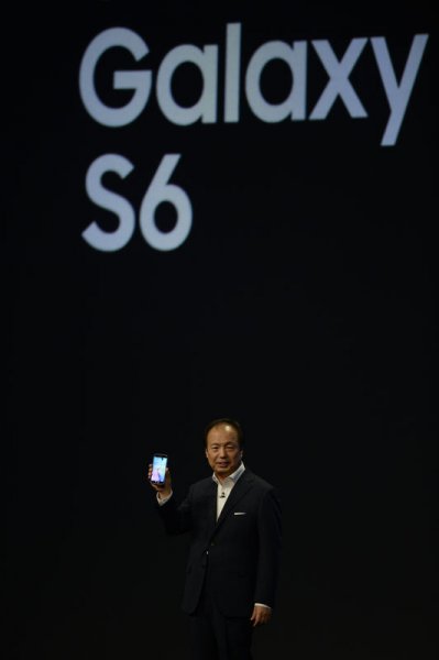 Samsung Galaxy S6 tanıtıldı