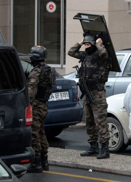 Özel Harekat Çağlayan Adliyesi'nde