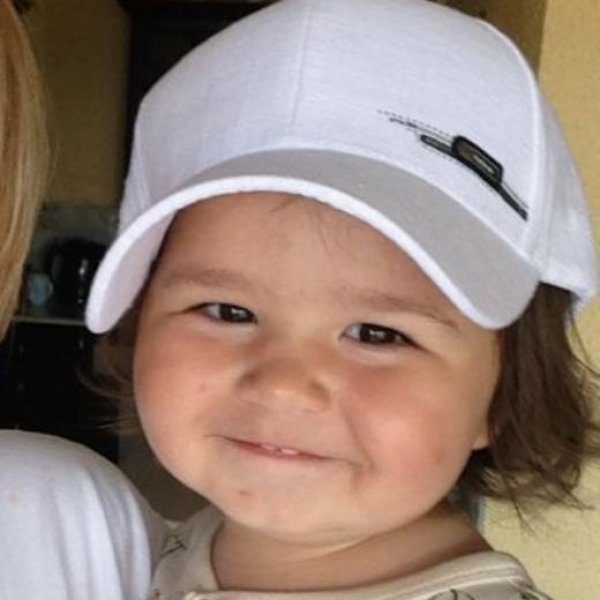 Ayşegül Yıldız'dan duygusal paylaşım