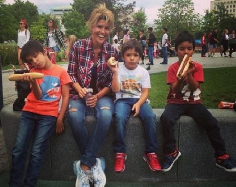 Gülben Ergen minibüse bindi