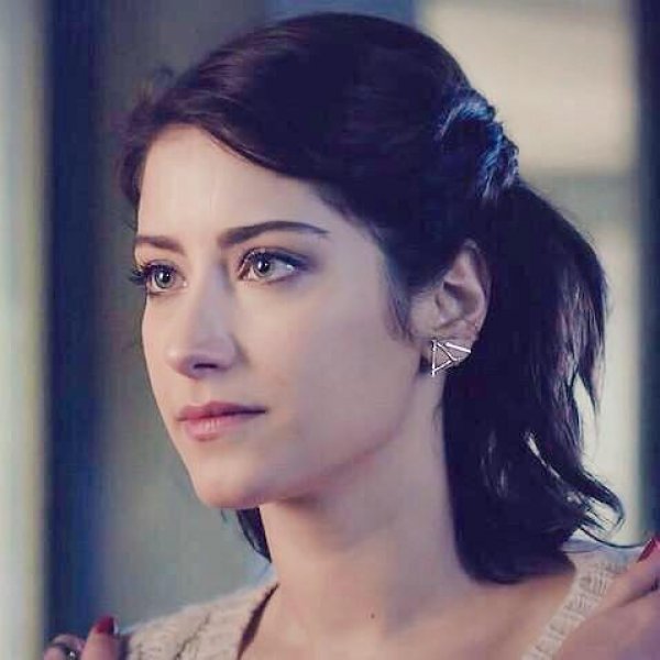 Hazal Kaya�nın son hali hayranlarını şaşırttı