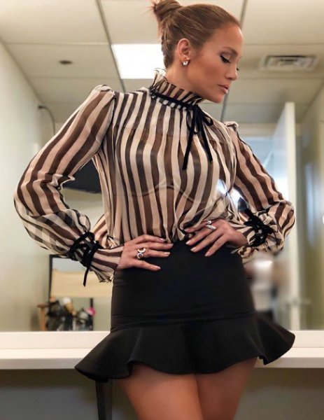 Jennifer Lopez nişanlandı