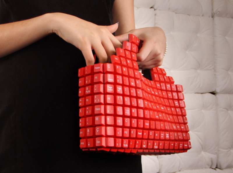 Klavye tuşlarından yapılan muhteşem tasarımlar