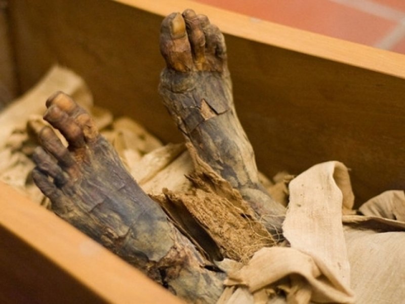 Çin'de 300 yıllık mumya bulundu