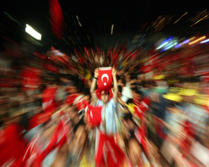 Türklerin YARI FİNAL SEVİNCİ