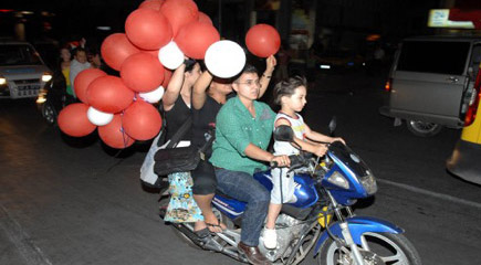 Türklerin YARI FİNAL SEVİNCİ