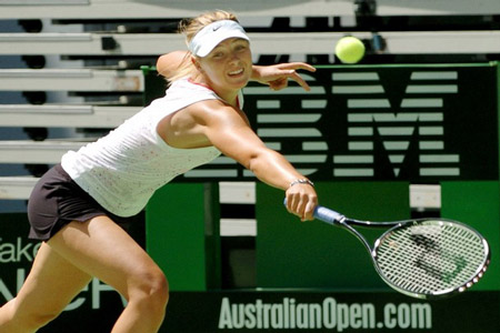 Kortta etek giymeyecek