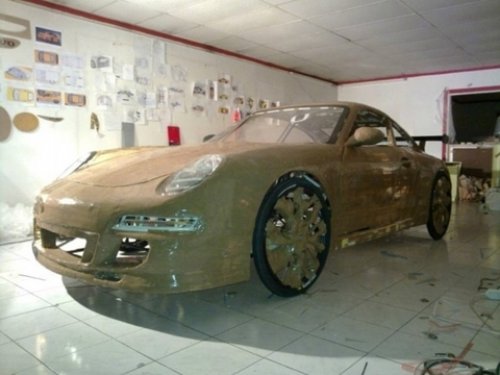 Dünyanın en lüks ve en yavaş arabası