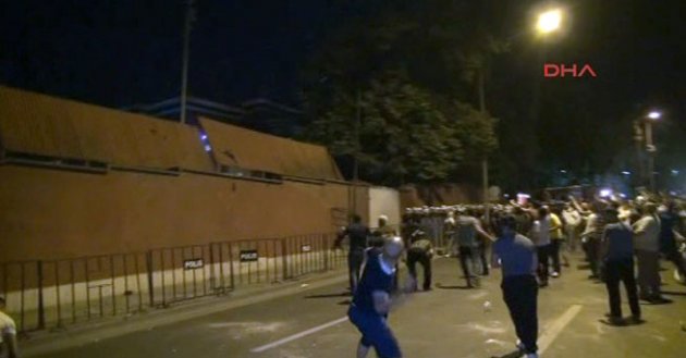 Levent'te İsrail Büyükelçiliği önünde eylem