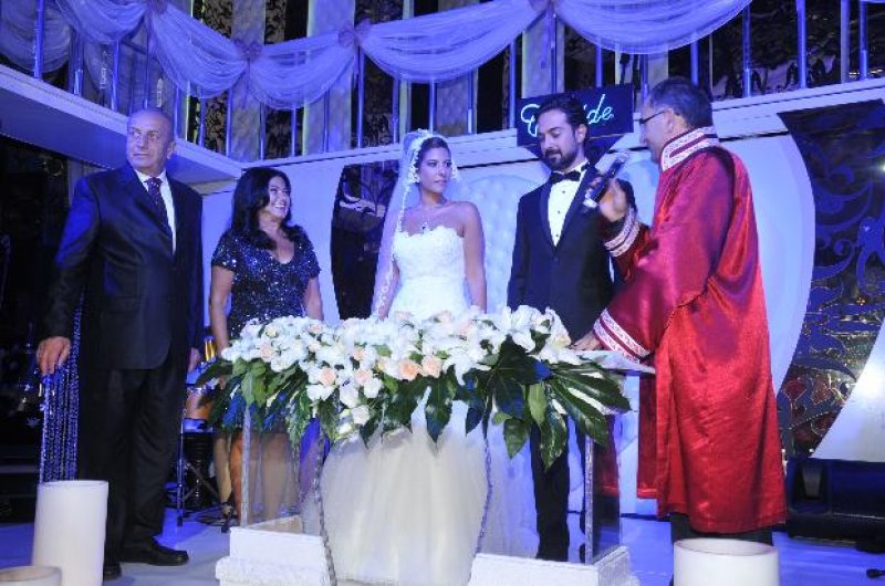 Kutsi rol arkadaşı Taylan Güner'in düğününe katılmadı 