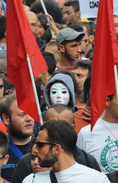 İtalya'da kemer sıkma eylemi