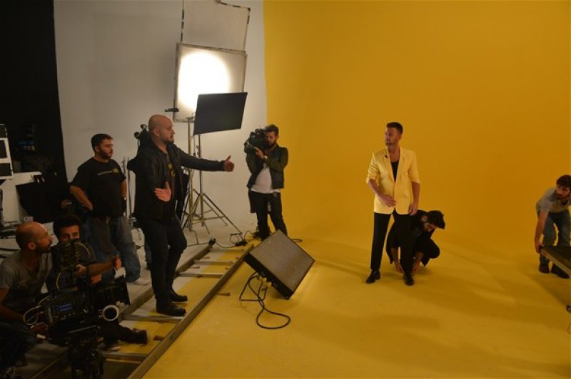 Hande Yener: Erotik değil estetiğim