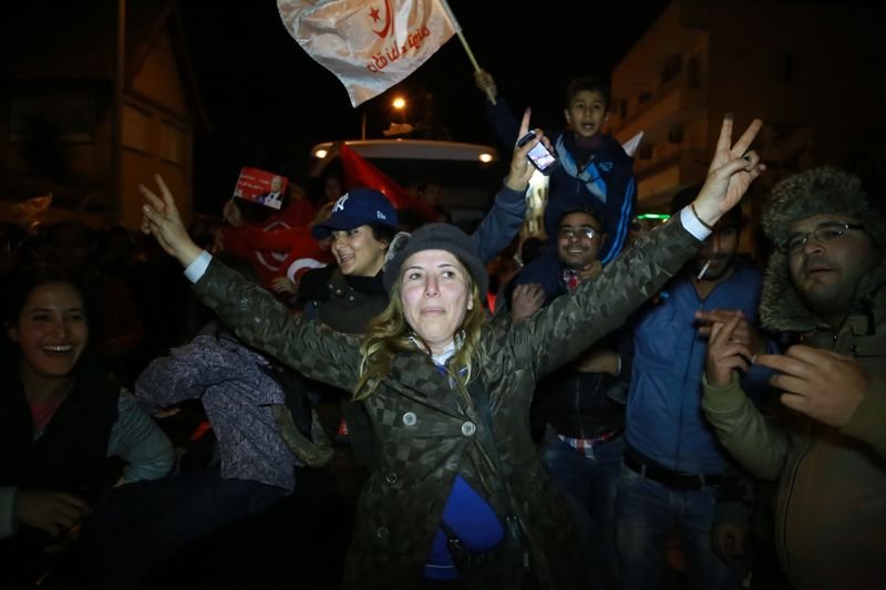 Tunus'ta laik aday Sibsi kazandı