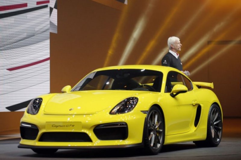 Cenevre otomobil fuarı kapılarını açtı