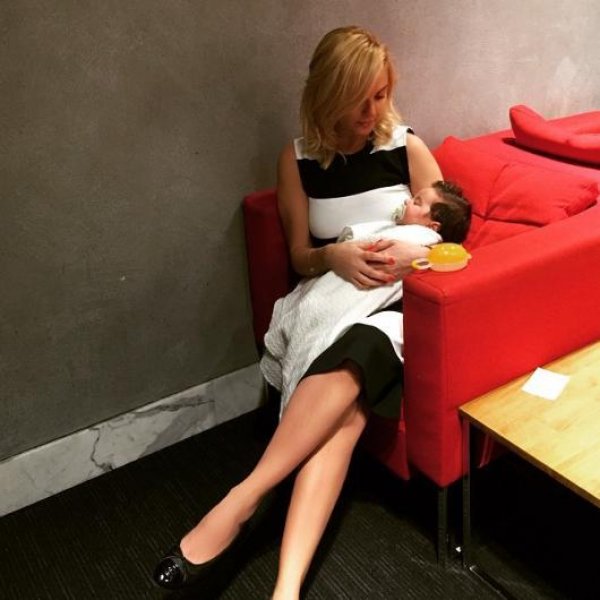 Ünlü sunucu Ece Erken boşanıyor