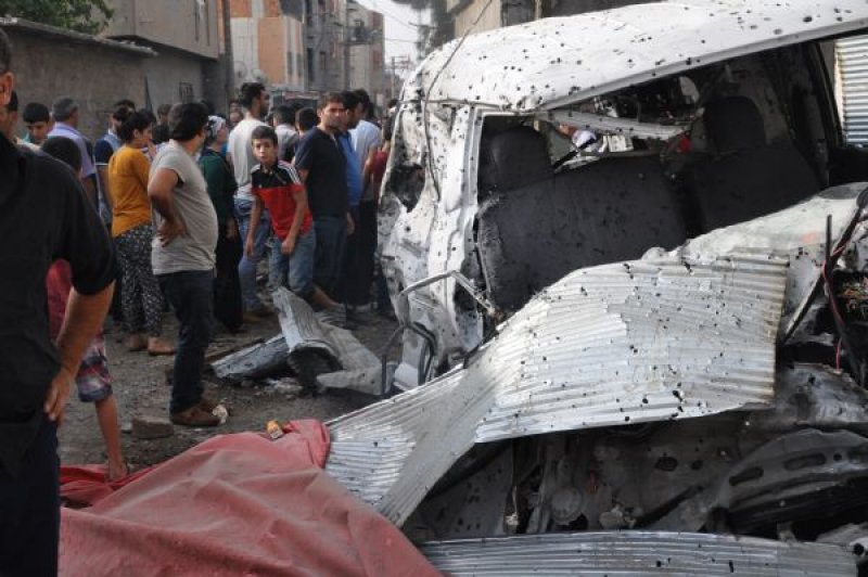 HDP'liler Cizre'ye akın etti