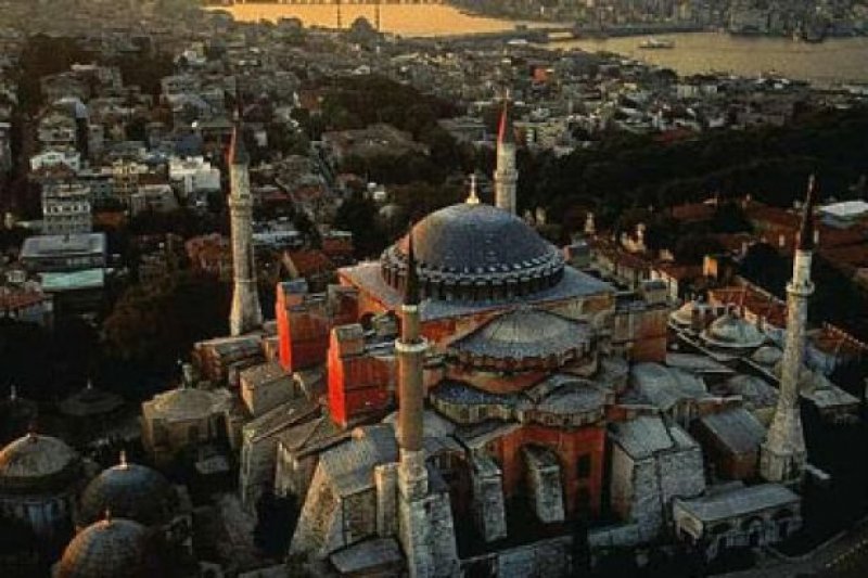 Muhteşem mimarisiyle Ayasofya